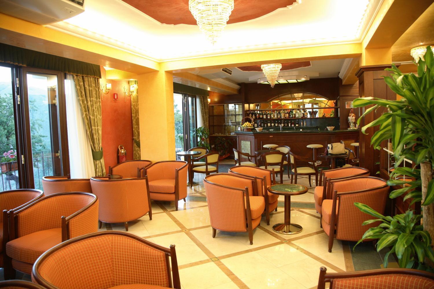 Agostiniana Hotel ซานตาเทเรซา ดี รีวา ภายนอก รูปภาพ